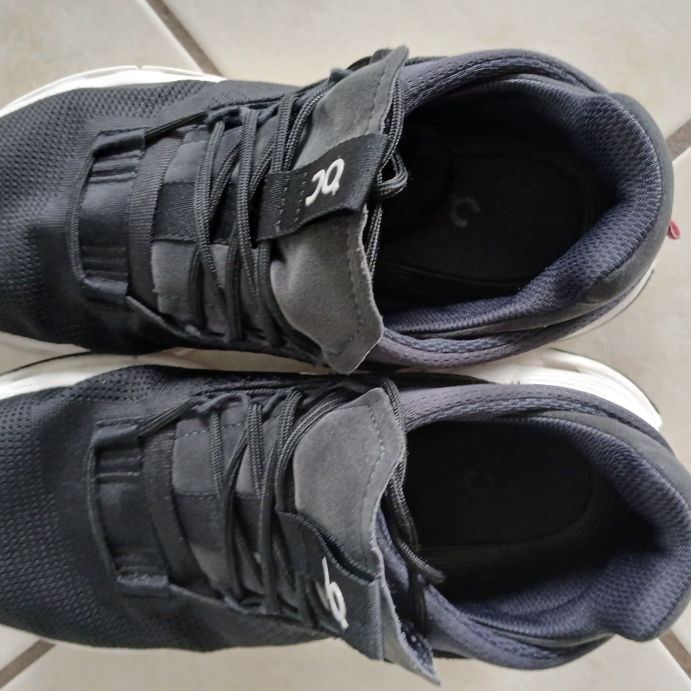 On Running Black Sneakers